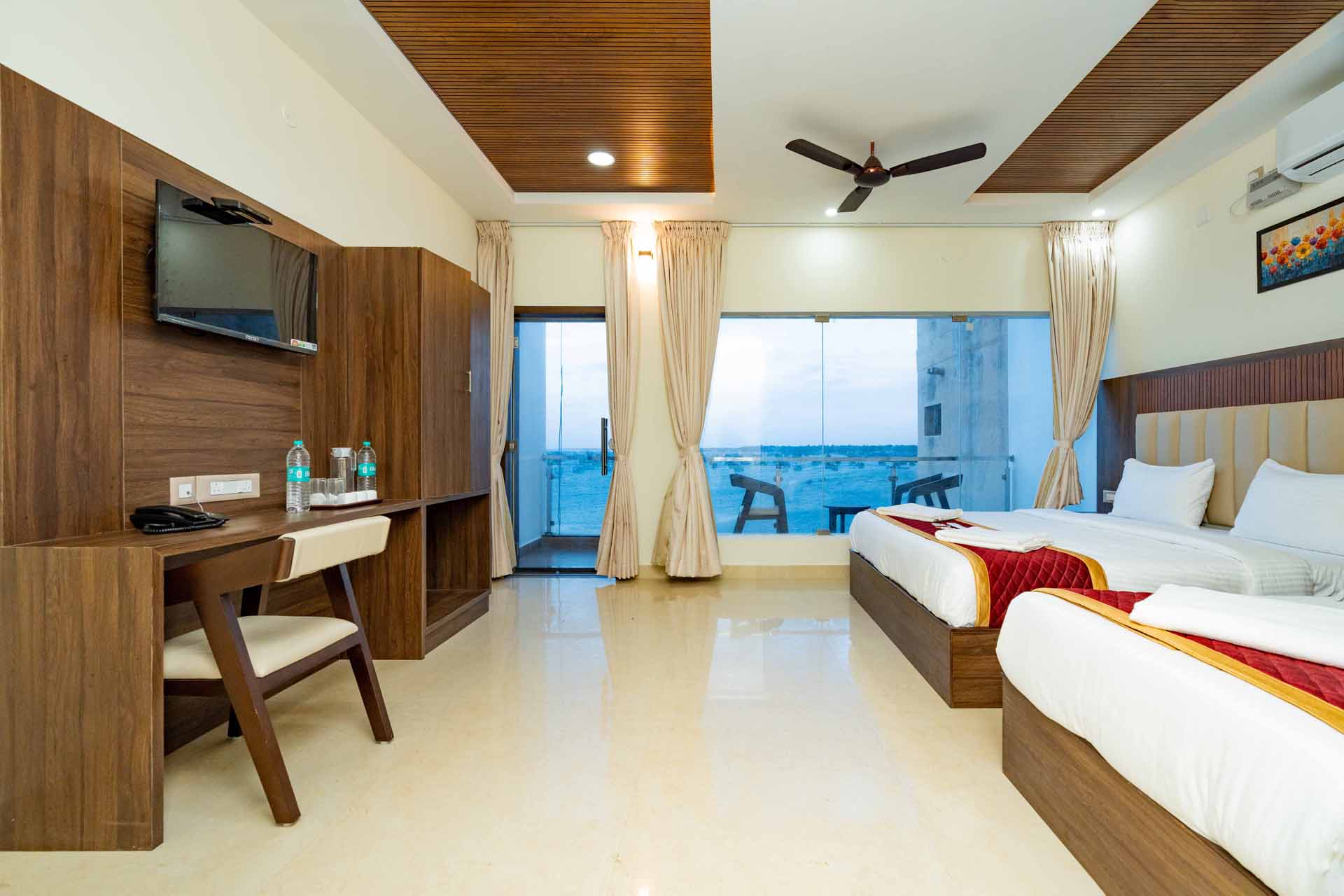 sea view inter connected Room — view 1